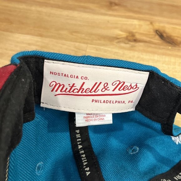 Mitchell & Ness Detroit Pistons Snapback Hat Teal Black Sports Basketball - Picture 9 of 10